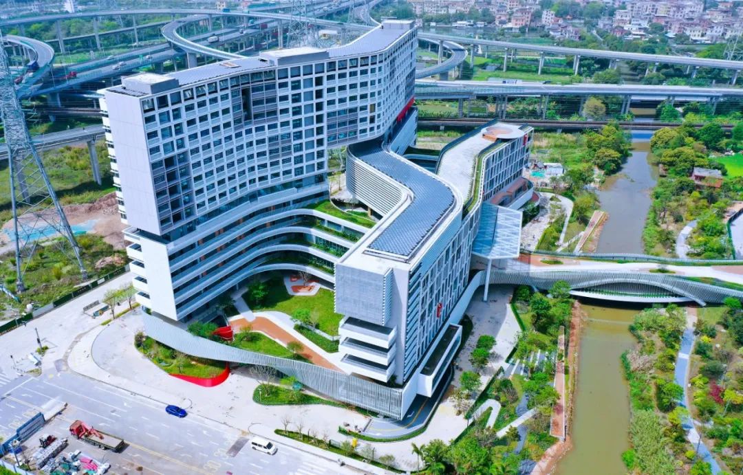 【五保一树】广州南沙民心港人子弟学校扩建项目通过竣工联合验收