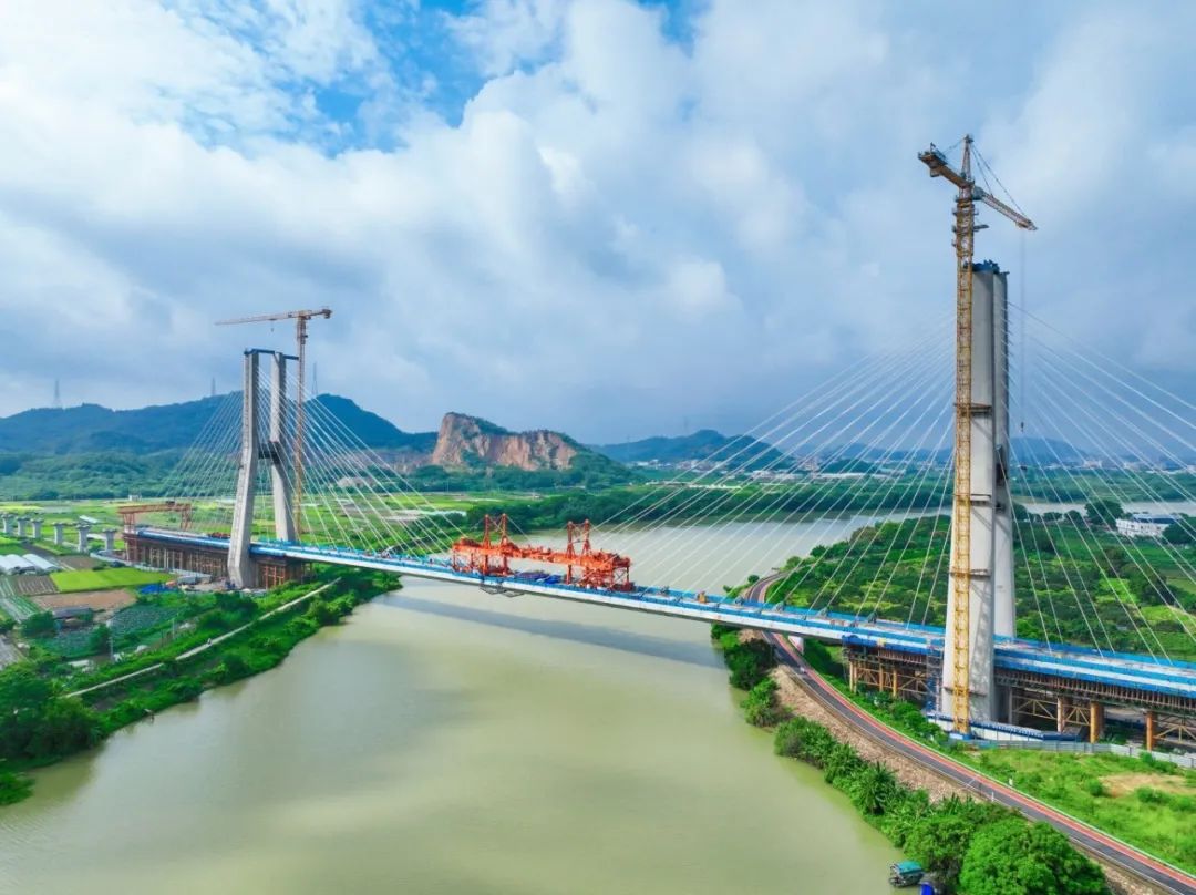 【五保一树】粤东城际跨南溪河特大桥顺利合龙
