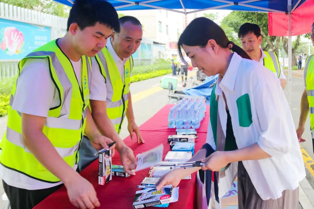 爱心助考、为梦护航，中铁南方志愿者在行动